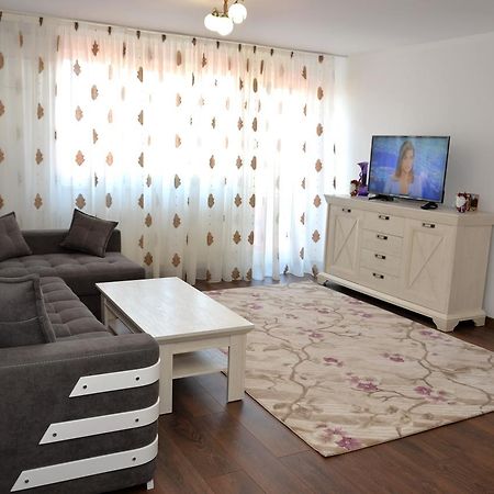 Apartament Rezidential - Alba Iulia Appartement Buitenkant foto