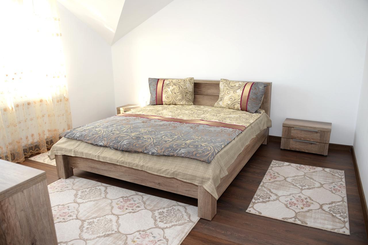 Apartament Rezidential - Alba Iulia Appartement Buitenkant foto